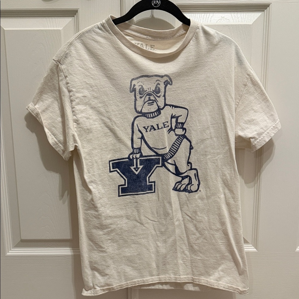 Yale Cream Short Sleeve Tee
